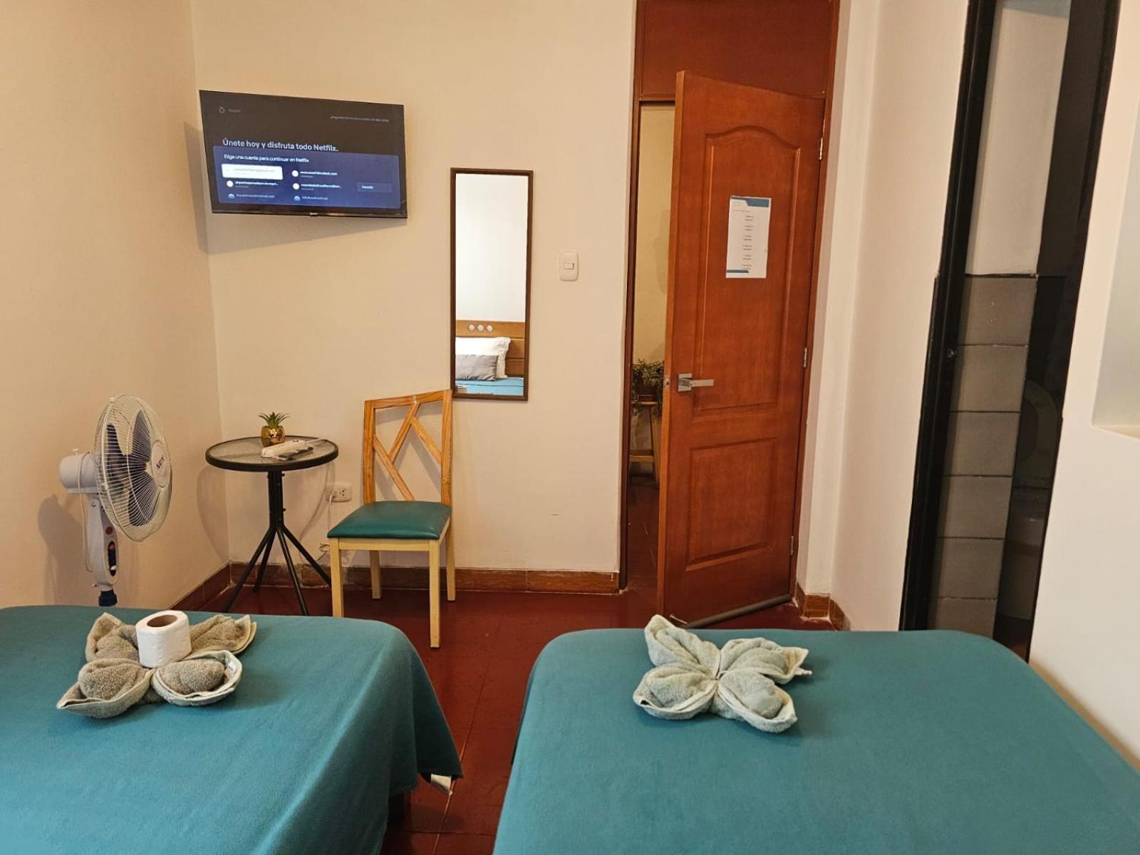 Lima Airport Hostel With Free Airport Pick Up Кальяо Экстерьер фото