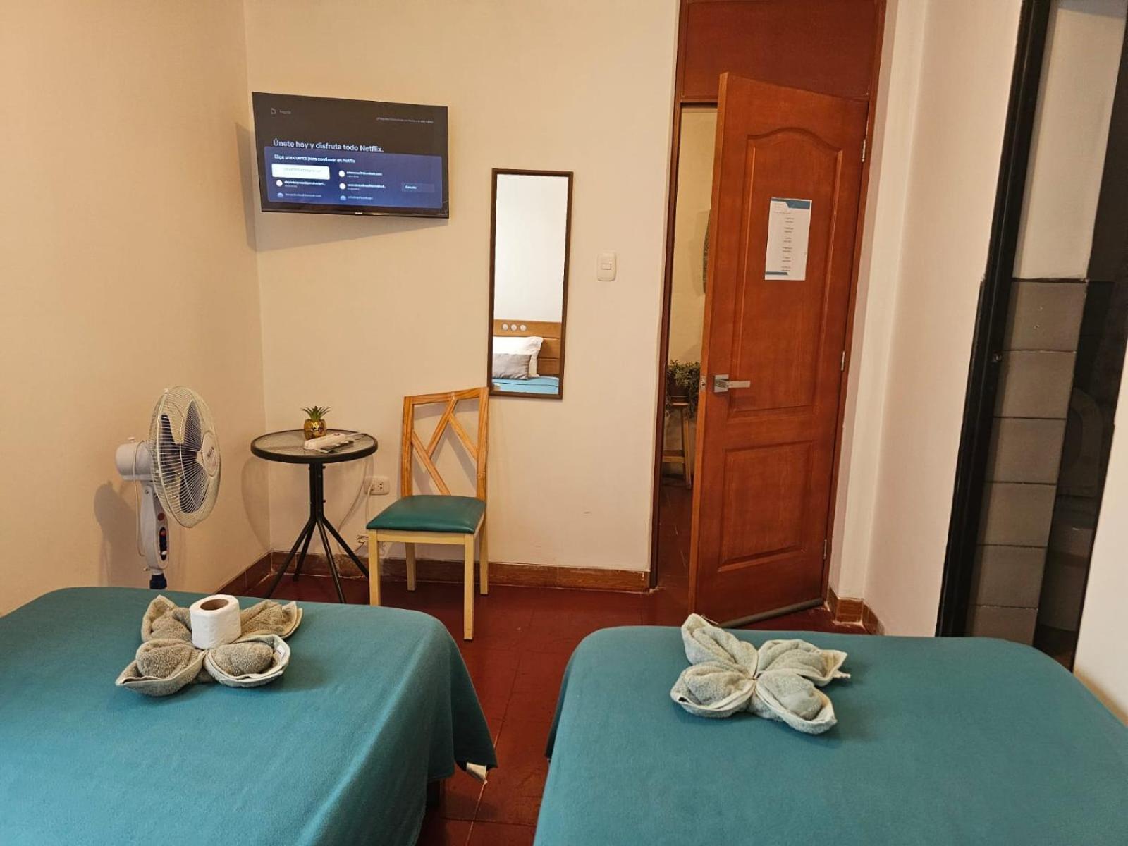 Lima Airport Hostel With Free Airport Pick Up Кальяо Экстерьер фото
